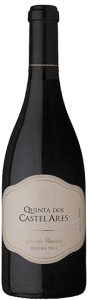 Crooked Vines tinto 2014 | Portugal | gemaakt van de druif: Tinta Roriz, Touriga Franca, Touriga Nacional