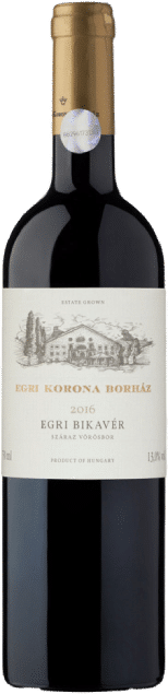 Egri Korona Bikaver ‘Stierenbloed’ | Hongarije | gemaakt van de druif: Blauburger, Cabernet Sauvignon, Kékfrankos, Merlot